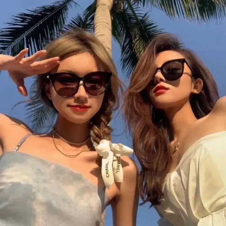 八面玲珑的申小姐